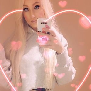 Meet your Posher, Hannah michella